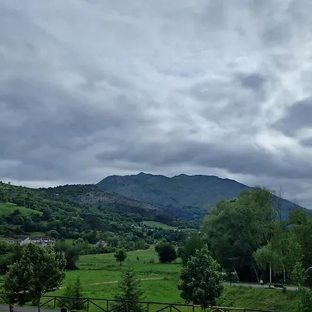 Cares Deva By Casas De Picos * Panes